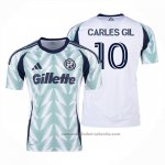Camiseta New England Revolution Jugador Carles Gil 2ª 2025