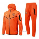 Chandal con Capucha del Barcelona 22/23 Naranja