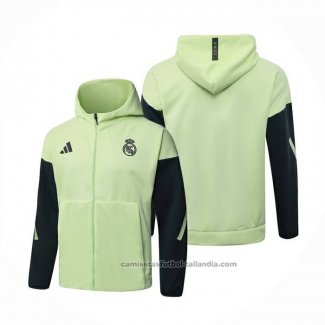 Chaqueta con Capucha del Real Madrid 25/26 Verde