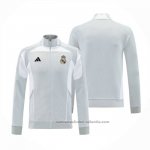 Chaqueta del Real Madrid 25/26 Gris Blanco