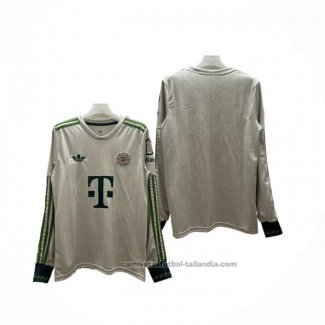 Camiseta Bayern Munich Oktoberfest Manga Larga 25/26