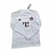 Camiseta Bayern Munich 3ª Manga Larga 23/24