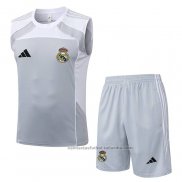 Chandal del Real Madrid Sin Mangas 25/26 Gris Blanco